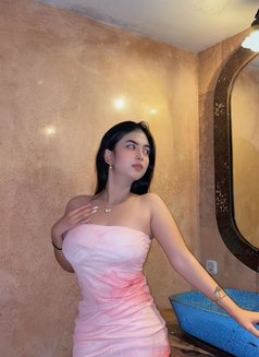 Amanda Hot Slut - escort in Bali Photo 2 of 9