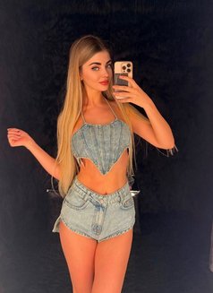 Amanda Independent - escort in Cannes Photo 10 of 30