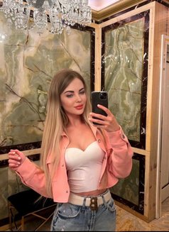 Amanda Independent - escort in Cannes Photo 17 of 30