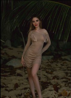 Amanda Independent - escort in Cannes Photo 18 of 30