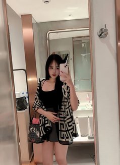 Amanda - escort in Jakarta Photo 1 of 4
