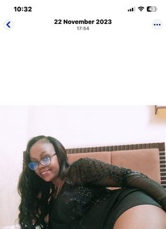 Amanda - escort in Bangkok Photo 1 of 4