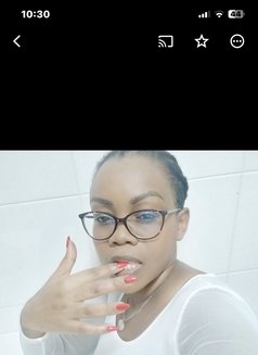 Amanda - escort in Bangkok Photo 2 of 4