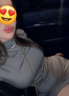 Amanda - puta in Cairo Photo 1 of 1