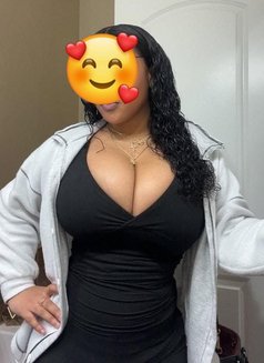 AMANDA NEW ARRIVAL FROM GUJARAT - escort in Surat Photo 1 of 4