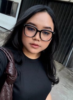 Amanda New Comer - escort in Bali Photo 5 of 13