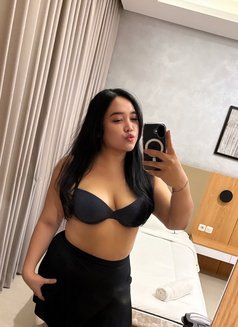 Amanda New Comer - escort in Bali Photo 6 of 13