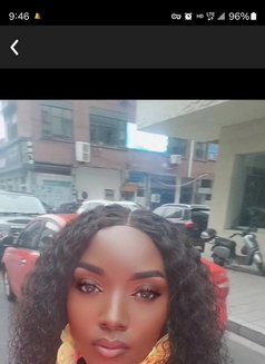 Amanda - puta in Yiwu Photo 4 of 5