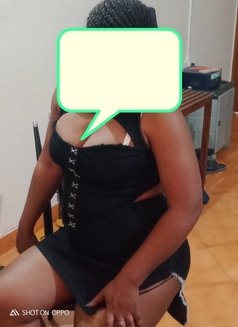 Amanda - escort in Candolim, Goa Photo 2 of 3