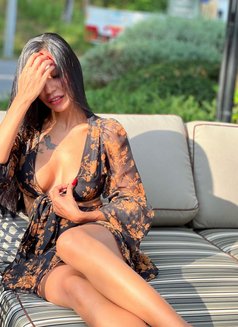 Amanda - puta in Phuket Photo 5 of 12