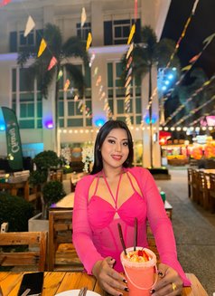 Amanda - masseuse in Abu Dhabi Photo 6 of 6