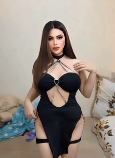 Amanda - Acompañantes transexual in Dubai Photo 1 of 5