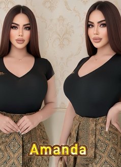 Amanda - Transsexual escort in Dubai Photo 9 of 9