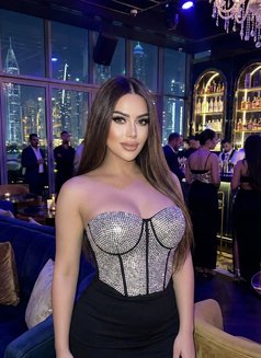 Amanda - Acompañantes transexual in Dubai Photo 7 of 8