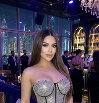 Amanda - Transsexual escort in Dubai Photo 6 of 9