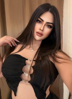 Amanda - Transsexual escort in Dubai Photo 6 of 7