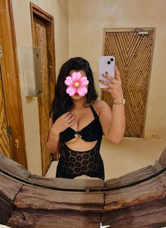Amandi Cam Session - escort in Colombo Photo 4 of 7