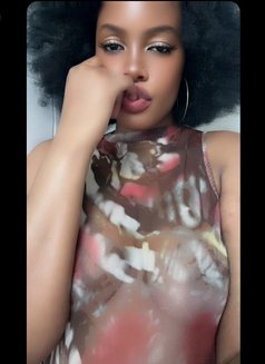 Amani - Transsexual escort in Bangkok Photo 1 of 3