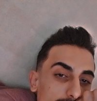 Amar F7l - Male companion in Beirut