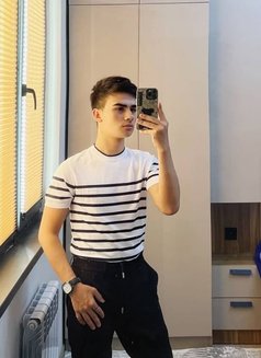 Amar - Acompañantes masculino in İstanbul Photo 4 of 4