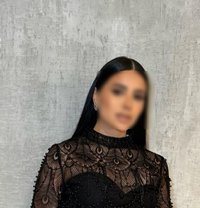 Amara - masseuse in London