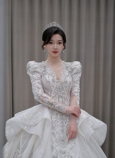 Amara - escort in Shenzhen Photo 1 of 4