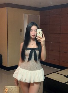 Amara - Transsexual escort in Manila Photo 25 of 28
