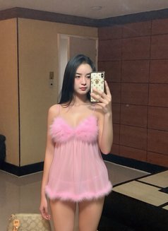 Amara - Transsexual escort in Manila Photo 26 of 28