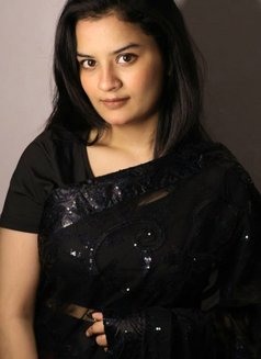 Amara cute - escort in Dubai Photo 4 of 7