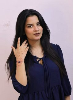 Amara cute - escort in Dubai Photo 5 of 7
