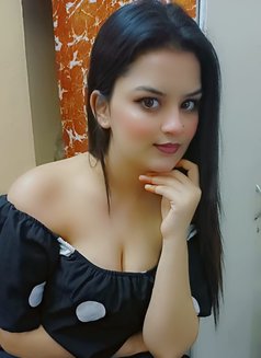 Amara cute - escort in Dubai Photo 5 of 8