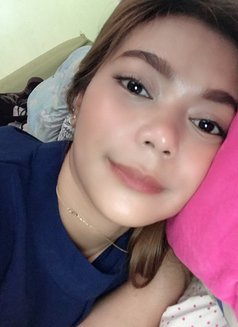 Amara - puta in Hong Kong Photo 3 of 9