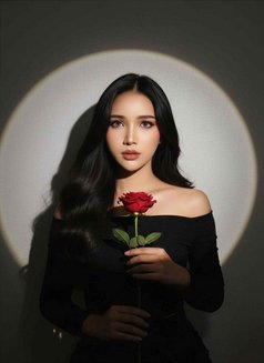 Amara Ladyboy New In DOWNTOWN - Transsexual escort in Dubai Photo 7 of 20
