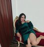 Sawsan - escort in Beirut Photo 2 of 5