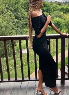 Amara - escort in Ahmedabad Photo 3 of 3