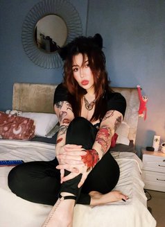 Amara - escort in Dubai Photo 4 of 8