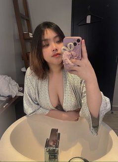 Amarah - escort in Makati City Photo 6 of 6