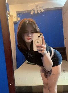 Amarah - escort in Makati City Photo 5 of 8