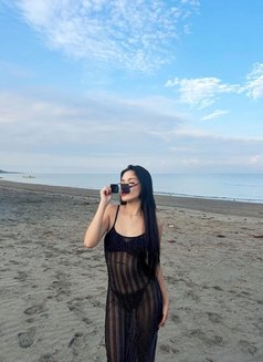 Amarie - escort in Manila Photo 5 of 7