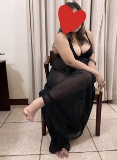 Amazing Arpita - Intérprete de adultos in Kolkata Photo 8 of 8