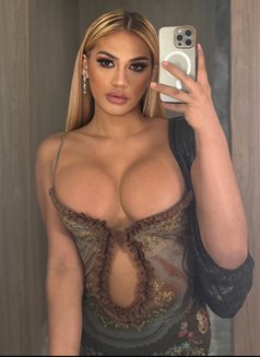 MISTRESS FOR SUB READY TO OWN & CONTROL - Transsexual escort in Bangkok Photo 1 of 29