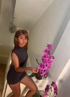 Amazing Saskia - escort in Bali Photo 6 of 8