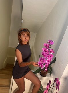 Amazing Saskia - escort in Bali Photo 7 of 8