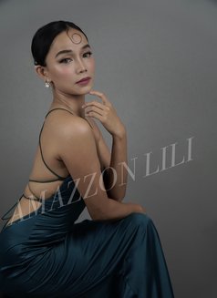 Amazzon Lilly - escort agency in Manila Photo 6 of 6