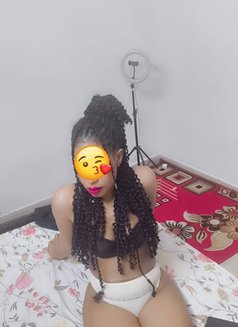 Amber - escort in Chennai Photo 3 of 4