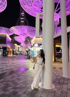 Amber - escort in Dubai Photo 14 of 15