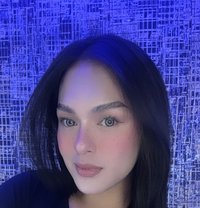Amber - Transsexual escort in Al Ain