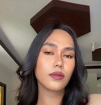 Amber - Transsexual escort in Manila