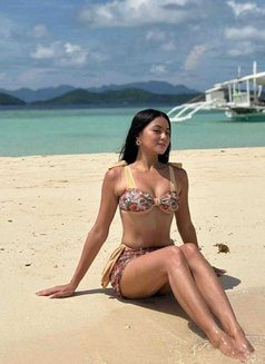 Amber in Town - escort in Hong Kong Photo 9 of 10