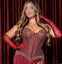 Amber - escort in Montreal
